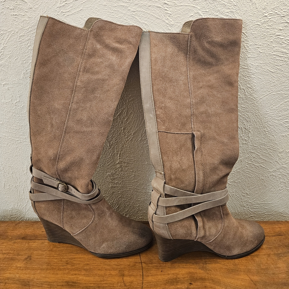 Emu Australia Tarlo Boots Mushroom Suede Leather Tall Women Size 10 Buckle Wedge